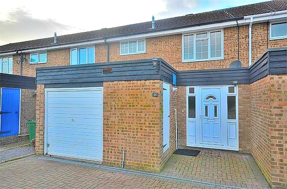 Lister Road, Braintree 3 bed terraced house £1,500 pcm (£346 pw)