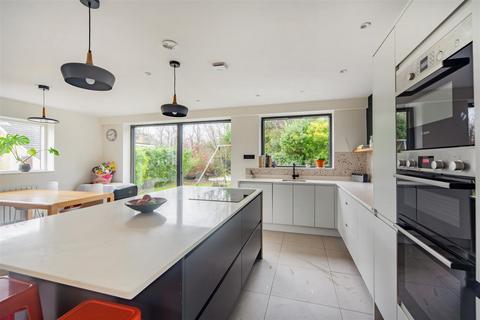 4 bedroom detached house for sale, Withdean Close, Brighton