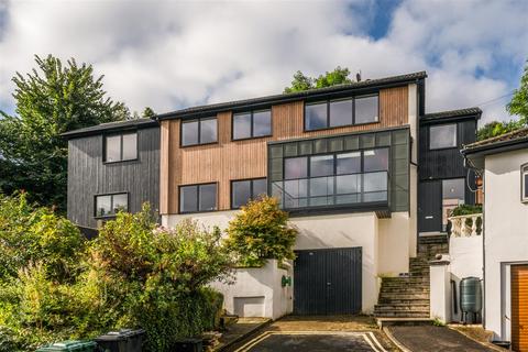 4 bedroom detached house for sale, Withdean Close, Brighton