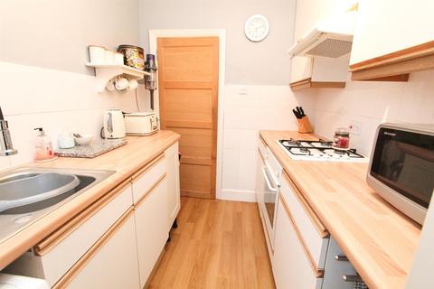 31 Lavender Close, Carshalton, SM5 3EH