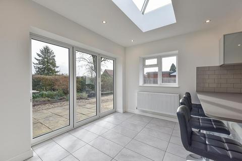 3 bedroom detached bungalow for sale, Micklebarrow Close, Southwell