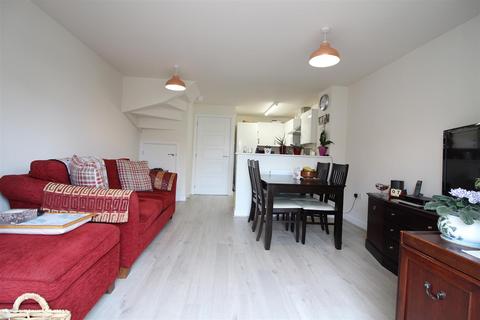 4 bedroom townhouse for sale, HYTHE