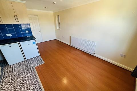 1 bedroom flat to rent, BPC00694, North Road, St Andrews BS6