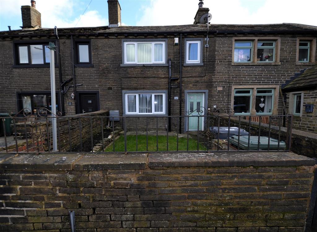 Ambler Thorn, Queensbury, Bradford 2 bed cottage £119,950