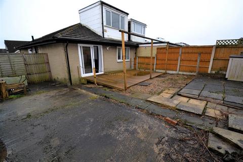 3 bedroom semi-detached bungalow for sale, Foxhill Drive, Queensbury, Bradford