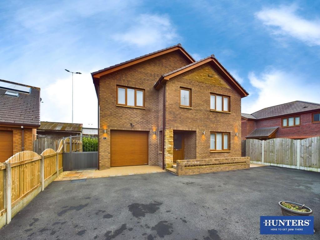 Milburn Drive, Gretna, DG16 4 bed detached house £325,000