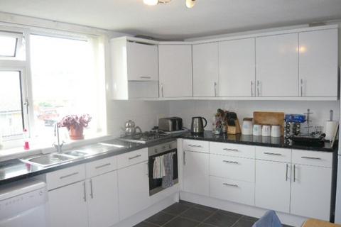 undefined, Eldridge Close, Feltham