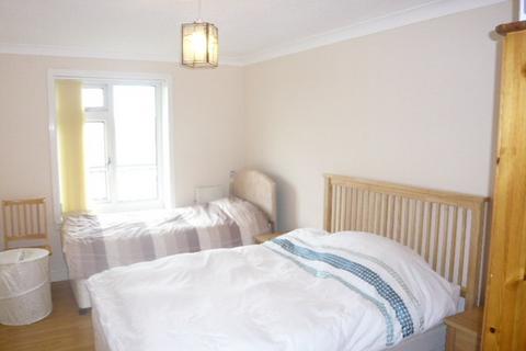 undefined, Eldridge Close, Feltham