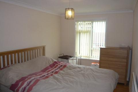 undefined, Eldridge Close, Feltham