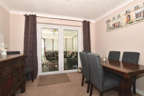 14 Haredale Close, Rochester, ME1 2DN