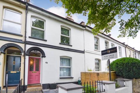 44 Gloucester Road, Cheltenham, GL51 8PA