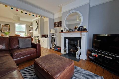 44 Gloucester Road, Cheltenham, GL51 8PA