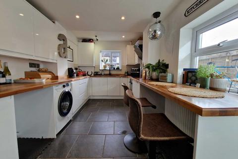 44 Gloucester Road, Cheltenham, GL51 8PA