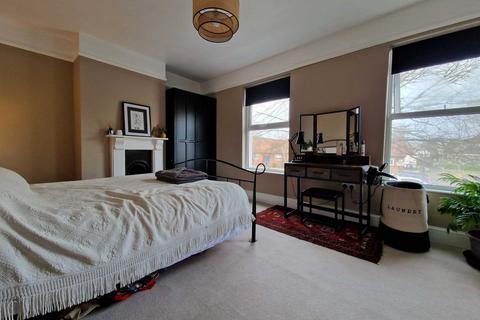 44 Gloucester Road, Cheltenham, GL51 8PA