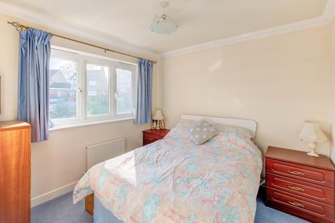 4 Crownhill Meadow, Catshill, Bromsgrove, B61 9HH