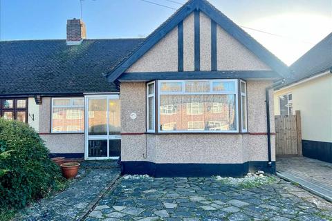 2 bedroom bungalow for sale, Leigh on Sea SS9
