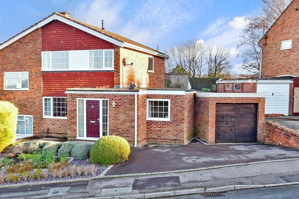 Forest Hill, Maidstone, Kent 4 bed semidetached house for sale £350,000