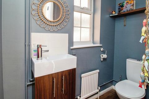 10 Hever Close, Hockley, SS5 4XB