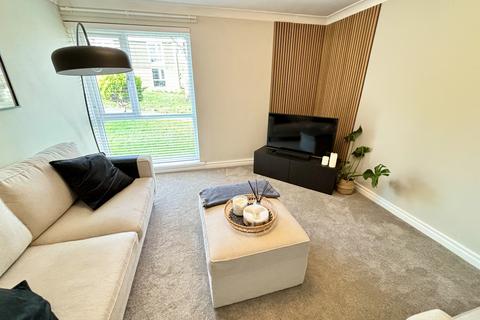 15 Calder Walk, Sunniside, Newcastle Upon Tyne, NE16 5XS