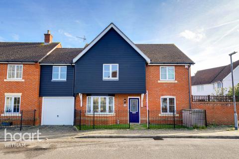 5 bedroom link detached house for sale, Ravel Avenue, Witham