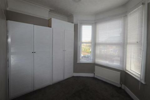 1 bedroom flat for sale, York Road, Southend-on-sea, SS1