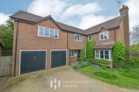 24 Tithe Barn Close, St Albans, AL1 2QD
