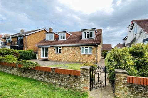 3 bedroom detached house for sale, Staines-upon-Thames, Surrey TW18