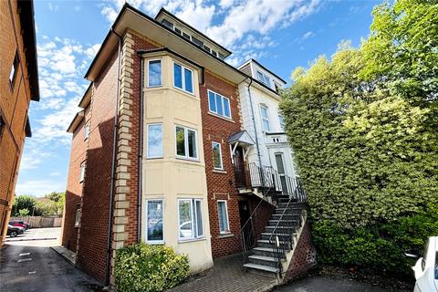 53d Gresham Road, Staines-upon-thames, TW18 2BD