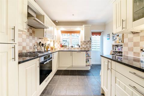 3 bedroom bungalow for sale, Ostlers Drive, Surrey TW15