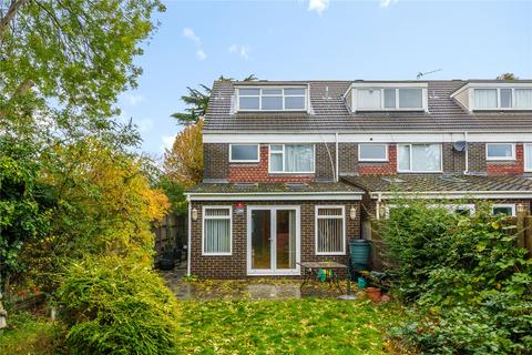 3 bedroom end of terrace house for sale, Gables Avenue, Surrey TW15