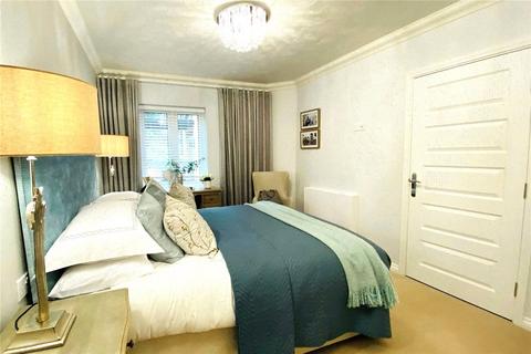 2 bedroom apartment for sale, Thorpe Road, Surrey TW18