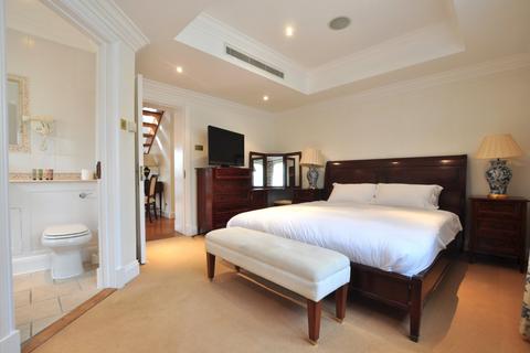 3 bedroom detached house to rent, Ferry Lane, Wraysbury TW19