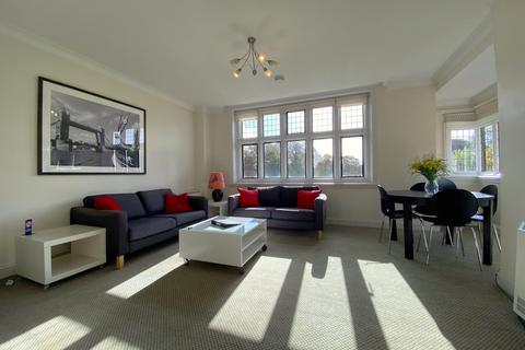 3 bedroom apartment to rent, Wraysbury, Staines-upon-Thames TW19