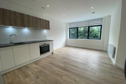 1 bedroom apartment to rent, London Road, Surrey TW18