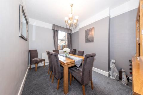 247 High Town Road, Luton, LU2 0BZ