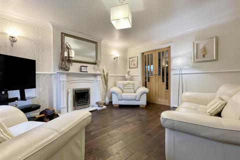 undefined, Long Lane, Bradford BD13