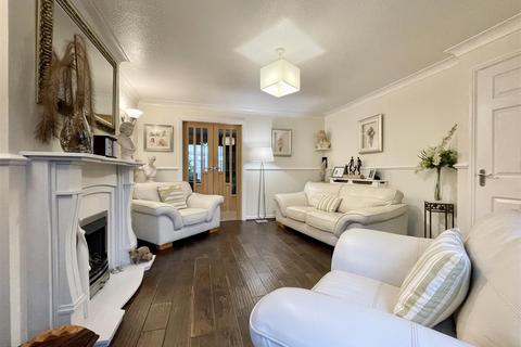 undefined, Long Lane, Bradford BD13