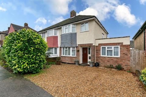 6 Brockman Rise, Bromley, BR1 5RB