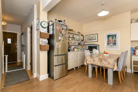 6 Brockman Rise, Bromley, BR1 5RB