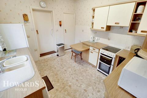 57 Grove Road, Beccles, NR34 9RE