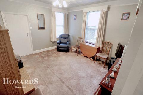 57 Grove Road, Beccles, NR34 9RE
