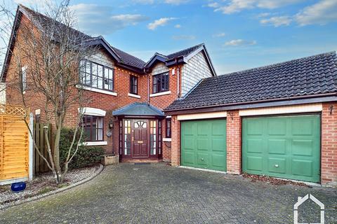 4 bedroom detached house for sale, Brices Meadow, Shenley Brook End, MK5