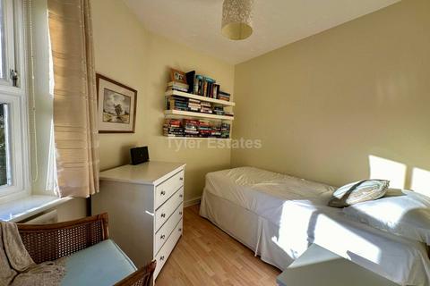 34 Bridge Street, Basildon, SS15 4AY