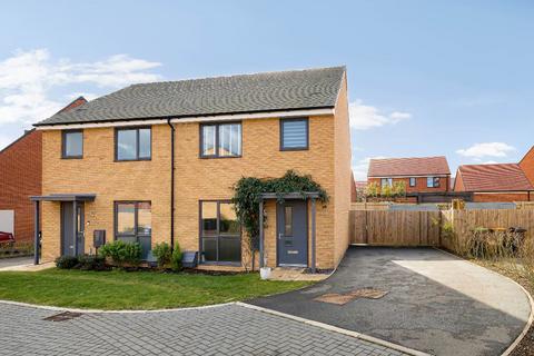 19 Clews Grove, Wootton, Bedford, MK43 9QN