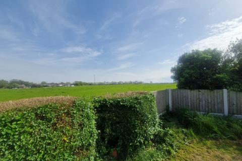 3 bedroom semi-detached bungalow for sale, Woodhurst Road, Canvey Island, SS8