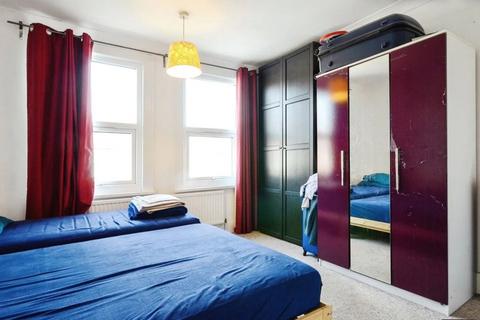 undefined, Whippendell Road, Watford WD18