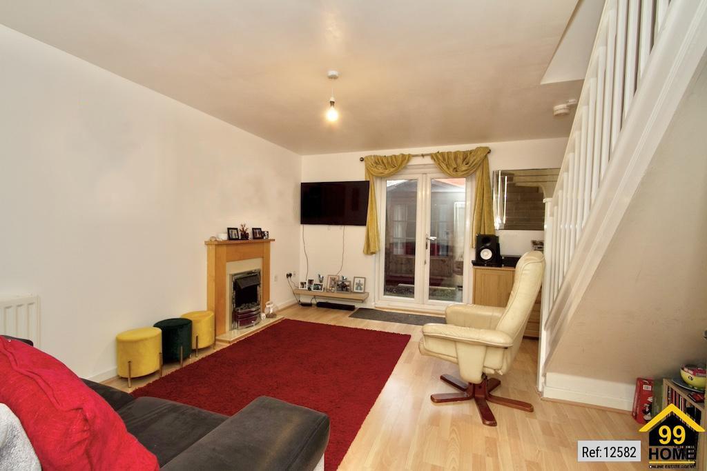 Valley Gardens, Gloucester... 2 bed terraced house for sale £100,000