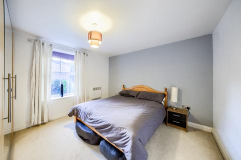 1 bedroom flat for sale, Romani Close, Warwick