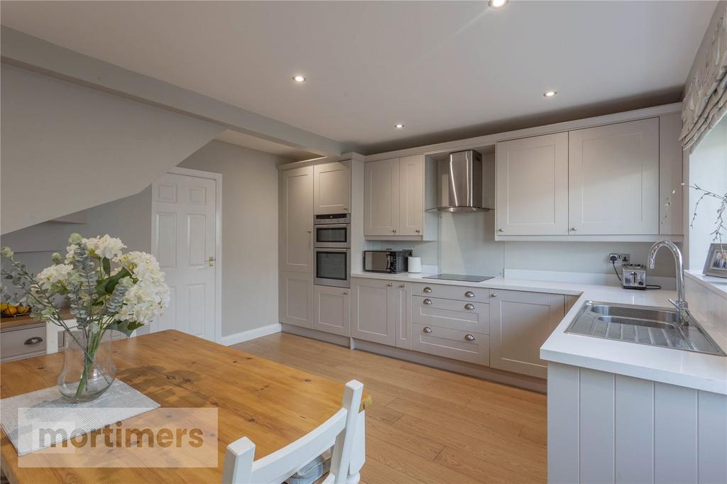 The Hazels, Wilpshire, Blackburn, Lancashire, BB1 4 bed detached