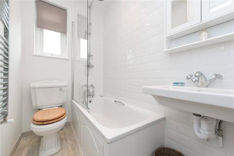 10 Drayton Road, London, NW10 4EL